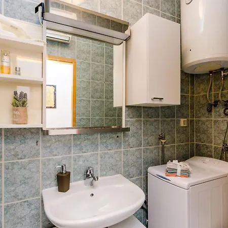 Antej - One Bedroom With Terrace And View Дубровник