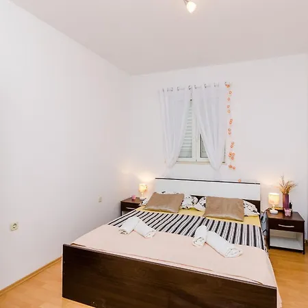 Antej - One Bedroom With Terrace And View Апартаменты Дубровник