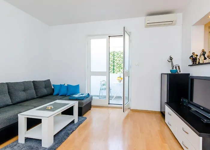 Apartamento Antej - One Bedroom With Terrace And View *