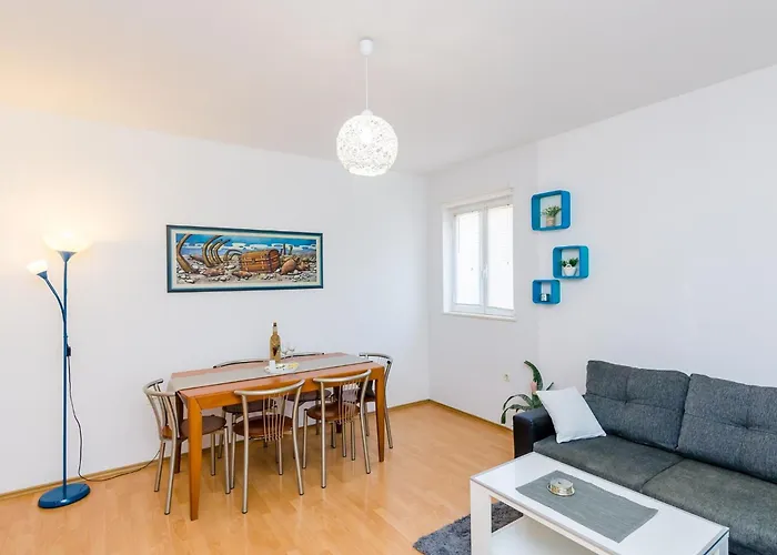 Antej - One Bedroom With Terrace And View