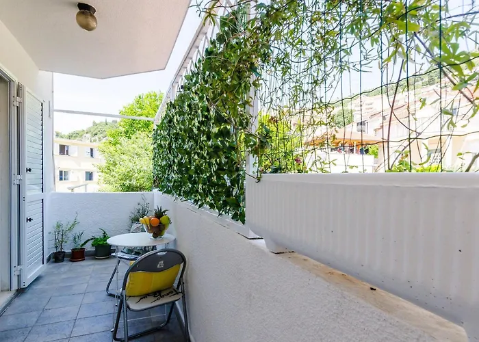 Apartmán Antej - One Bedroom With Terrace And View