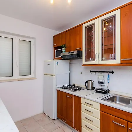 公寓 Antej - One Bedroom With Terrace And View